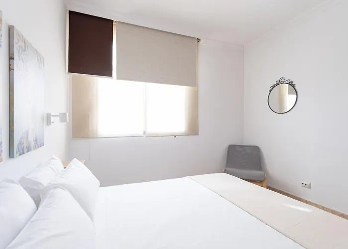 Apartament Almar Sagasta *